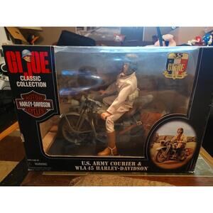 G.I. Joe Classic Collection U.S. Army Courier & WLA 45 Harley-Davidson
